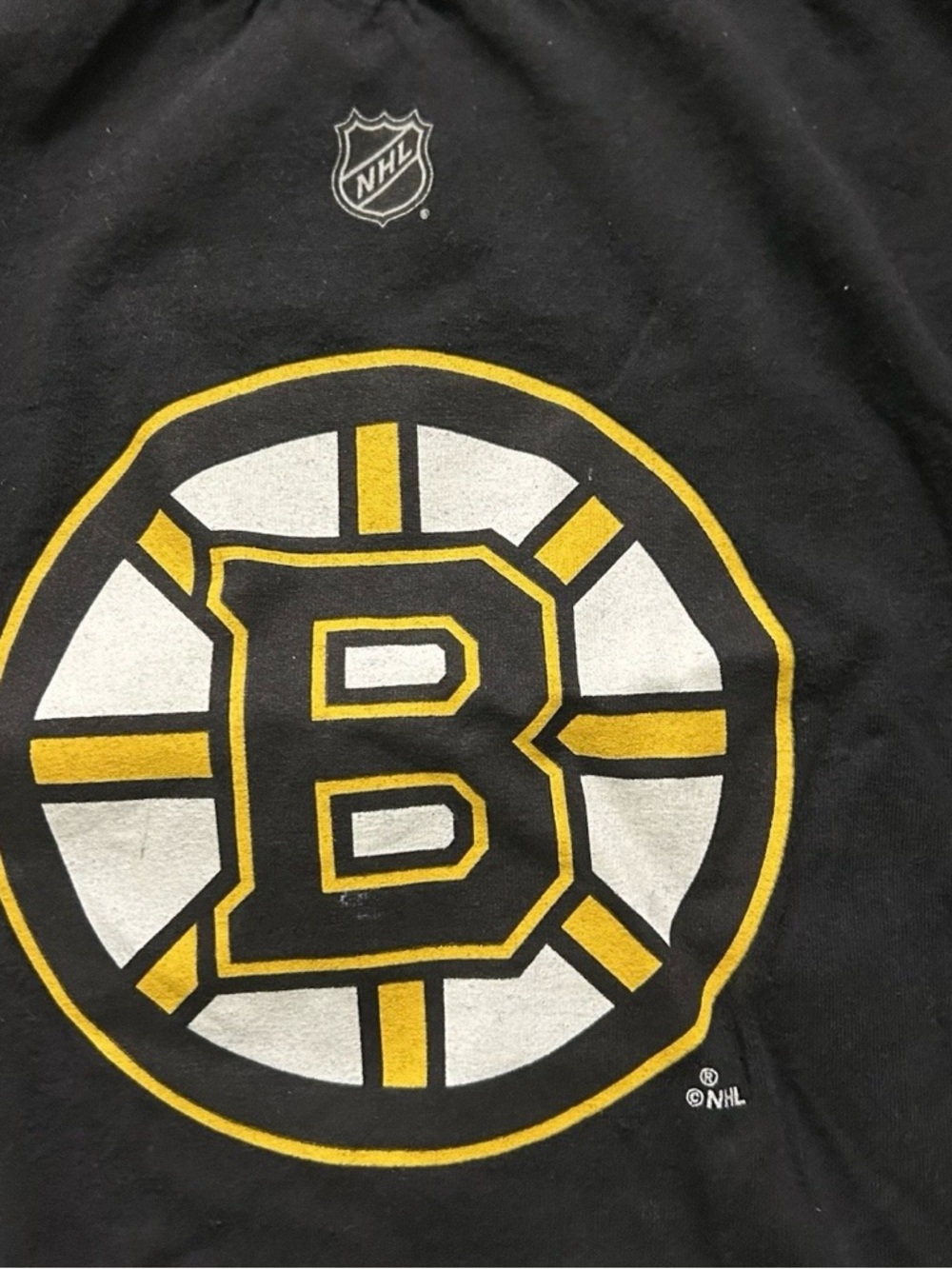 Youth Boston Bruins Black Short Sleeve T Shirt Lucic Size Medium (8) - Picture 2 of 3